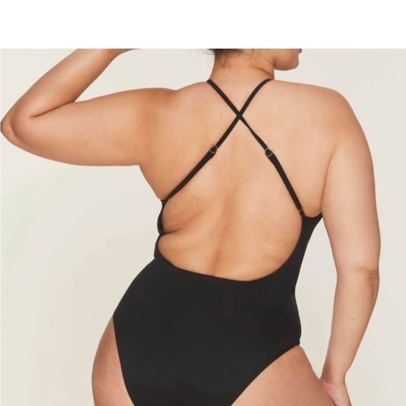 Andie Swim The Asbury One Piece Swimsuit NWT Size M Black - Picture 3 of 9